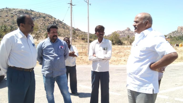 ಅಪಘಾತ ತಪ್ಪಿಸಲು ಕೆಂಪು ದೀಪ ಅಳವಡಿಸಲು ಹೆಲ್ಪ್ ಸೊಸೈಟಿ ಆಗ್ರಹ help socity