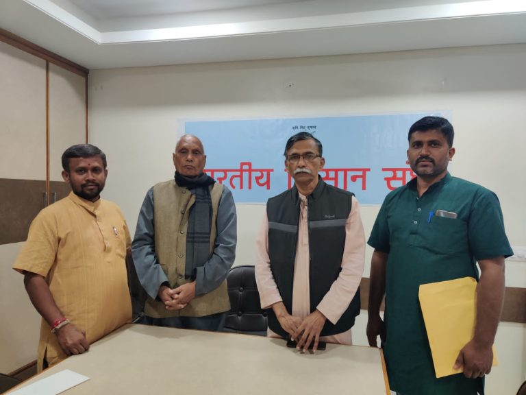 ಕೇಂದ್ರ ಸರಕಾರದ ಬೆಂಬಲ ಬೆಲೆಯೊಂದಿಗೆ ರಾಗಿಯನ್ನು ಖರೀದಿಸಲು ತಿಪಟೂರು ಕಿಸಾನ್ ಸಂಘದಿಂದ ಮನವಿ kisan