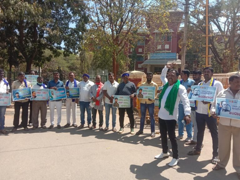 ಕಾನೂನು ಬಾಹಿರವಾಗಿ ನಟ ಚೇತನ್ ಅಹಿಂಸಾ ಬಂಧನ: ವಿವಿಧ ಸಂಘಟನೆಗಳಿಂದ ತೀವ್ರ ಪ್ರತಿಭಟನೆ protest