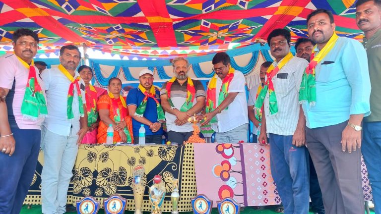 ಜಯಕರ್ನಾಟಕ ಜನಪರ ವೇದಿಕೆ ವತಿಯಿಂದ ವಿಭಾಗೀಯ ಮಟ್ಟದ ಕ್ರಿಕೆಟ್ ಪಂದ್ಯಾಟ jayakarnataka