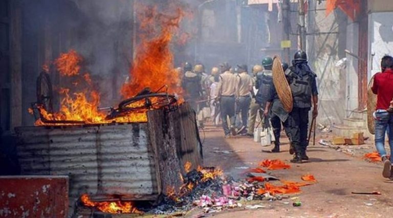 ರಾಮನವಮಿ ಮೆರವಣಿಗೆ ಮೇಲೆ ಕಲ್ಲುತೂರಿದ ದುಷ್ಕರ್ಮಿಗಳು, ಮಧ್ಯಪ್ರದೇಶ ಉದ್ವಿಗ್ನ ramanavami