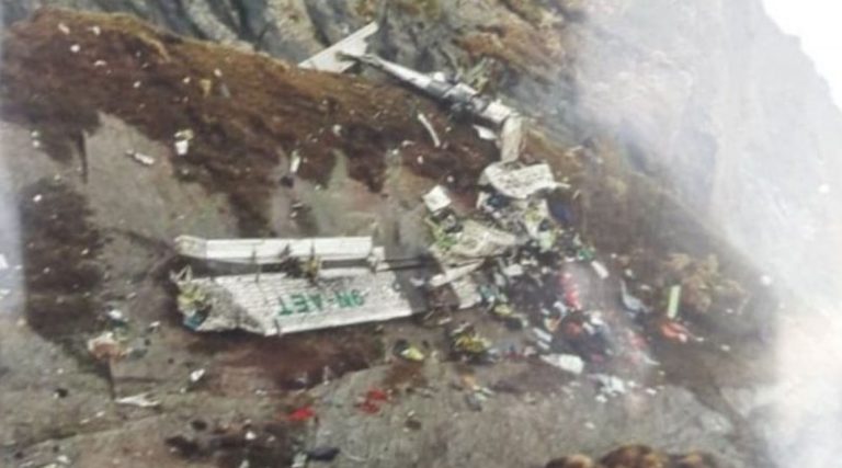 ವಿಮಾನ ಅವಶೇಷಗಳ ಬಳಿ 22 ಮೃತ ದೇಹಗಳು ಪತ್ತೆ nepal