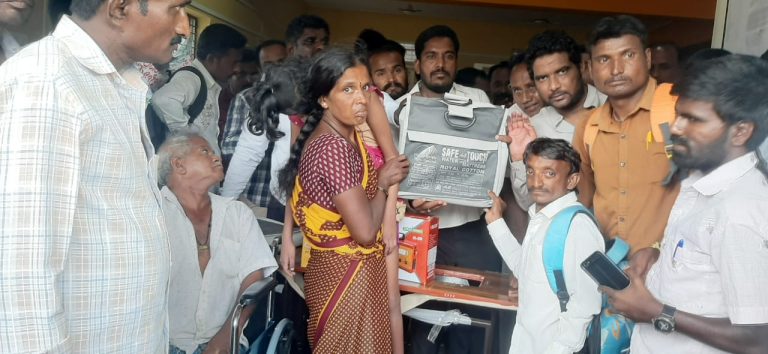 ವಿಕಲಚೇತನರಿಗೆ ಸಾಧನ, ಸಲಕರಣೆ ವಿತರಿಸಿದ ಶಾಸಕ ಅನಿಲ್ ಚಿಕ್ಕಮಾದು savalattu vitarane