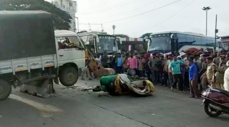 ಬೆಂಗಳೂರಿನಲ್ಲಿ ಸರಣಿ ಅಪಘಾತ, ಆಟೋ ಚಾಲಕ ಸಾವು ato