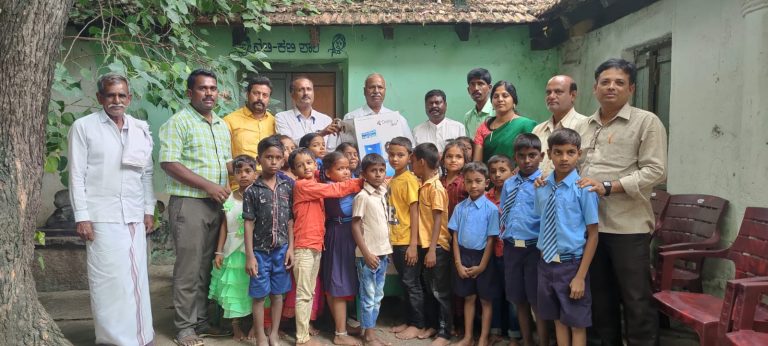 ಪಟ್ಟಣದ ಹಳೆಯ ಸರ್ಕಾರಿ ಪ್ರಾಥಮಿಕ ಶಾಲೆ ಅಭಿವೃದ್ಧಿಪಡಿಸಿ : ಹೆಲ್ಪ್ ಸೊಸೈಟಿ help socity