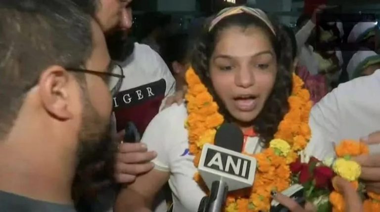 ಕಾಮನ್’ವೆಲ್ತ್ ಕ್ರೀಡಾಪಟುಗಳಿಗೆ ಅದ್ದೂರಿ ಸ್ವಾಗತ commonwealth