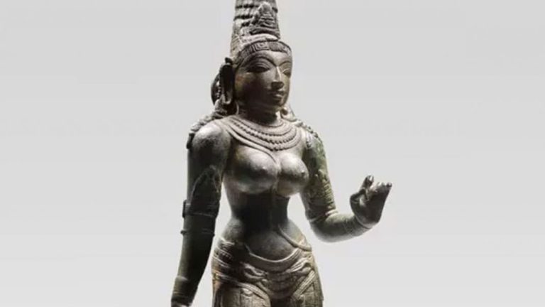 50 ವರ್ಷ ಹಿಂದೆ ಕಳ್ಳತನವಾಗಿದ್ದ ಪಾರ್ವತಿ ವಿಗ್ರಹ ನ್ಯೂಯಾರ್ಕ್ನಲ್ಲಿ ಪತ್ತೆ..! parvathi