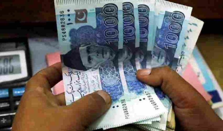 ಪಾಕಿಸ್ತಾನಿ ಪೊಲೀಸ್ ಬ್ಯಾಂಕ್ ಅಕೌಂಟಿನಲ್ಲಿ 10 ಕೋಟಿ: ಪೊಲೀಸರ ಖಾತೆಗೆ ಬಂದು ಬೀಳುತ್ತಿದೆ ಕೊಟ್ಟಿಗಟ್ಟಲೆ ಹಣ! pakisthan