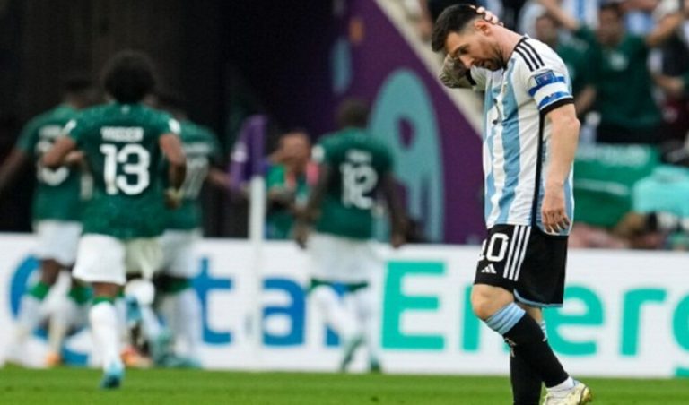 ಫಿಫಾ ವಿಶ್ವಕಪ್ ಫುಟ್ಬಾಲ್: ಅರ್ಜೆಂಟೀನಾಗೆ 1-2ರಿಂದ ಸೌದಿ ಅರೆಬಿಯಾ ಶಾಕ್! swodi