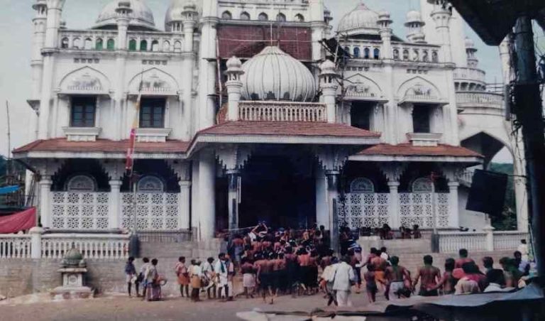 ಮತ್ತೆ ಶಬರಿಮಲೆ ವಾವರ್ ಮಸೀದಿ ವಿವಾದ ಆರಂಭ: ಮಸೀದಿಗೆ ಹೋಗಬೇಡಿ ಎಂದ ಹಿಂದೂ ಸಂಘಟನೆ vvar maside