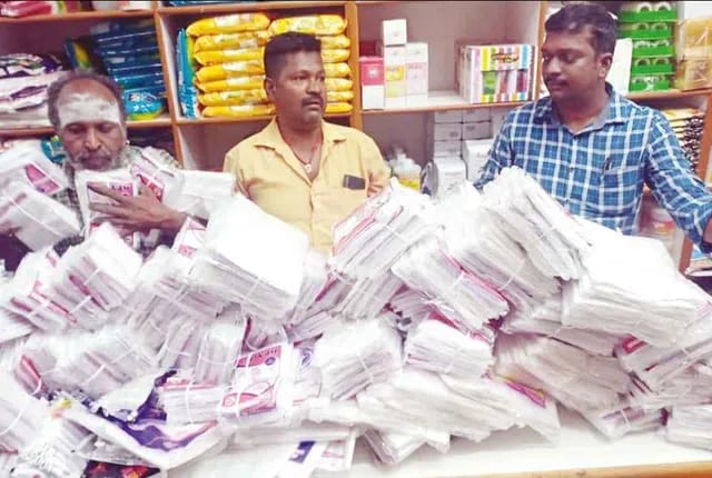 ಪ್ಲಾಸ್ಟಿಕ್ ಉತ್ಪನ್ನಗಳನ್ನು ಮಾರುತ್ತಿದ್ದ ಅಂಗಡಿಗೆ ‘ಸೀಲ್’ Plastick