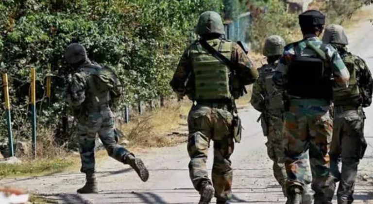 ಜಮ್ಮು ಮತ್ತು ಕಾಶ್ಮೀರದಲ್ಲಿ ಘರ್ಷಣೆ;ಮೂವರು ಲಷ್ಕರ್ ಉಗ್ರರ ಹತ್ಯೆ jammu kashmira