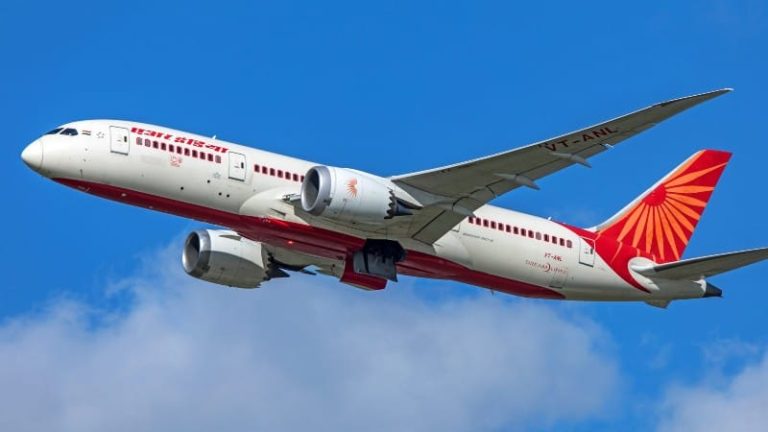 ಏರ್ ಇಂಡಿಯಾ ವಿಮಾನದಲ್ಲಿ ದೌರ್ಜನ್ಯ: ಆರೋಪಿ ವಿರುದ್ಧ ಲುಕ್ ಔಟ್ ನೋಟಿಸ್ ಜಾರಿ Air India