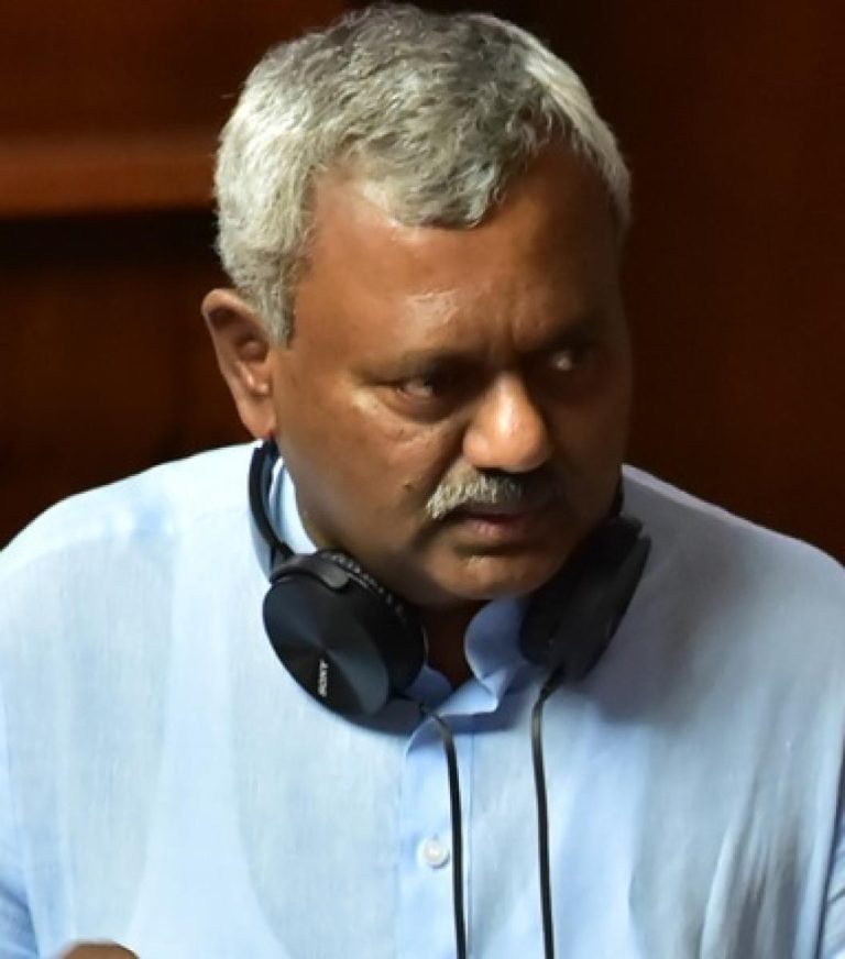 ಡಿಸಿಸಿ ಬ್ಯಾಂಕ್ ವ್ಯವಹಾರದಲ್ಲಿ ತನಿಖೆ ತಪ್ಪಿತಸ್ಥರಿಗೆ ಕಠಿಣ ಶಿಕ್ಷೆ DCC bank