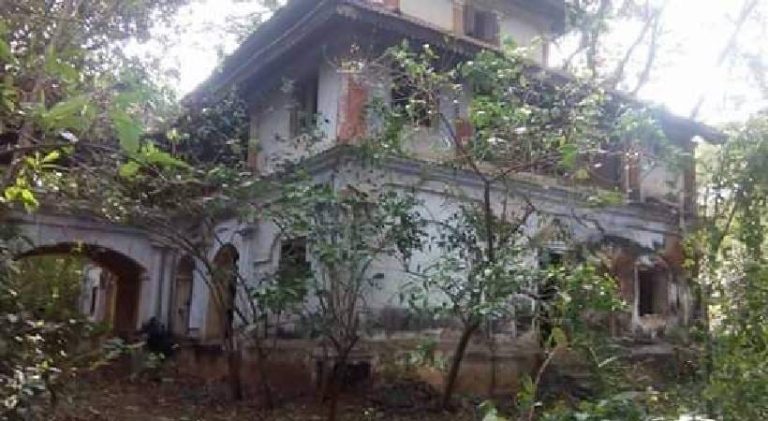 ಕುಸಿದು ಬೀಳುವ ಹಂತದಲ್ಲಿದ್ದ ದೇವಿ ವಿಲಾಸಂ ಅರಮನೆ ಸಂಪೂರ್ಣ ನೆಲಸಮ devi vilasa