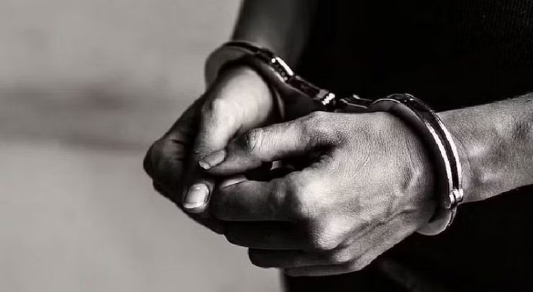 ನರ್ಸಿಂಗ್ ವಿದ್ಯಾರ್ಥಿಗಳನ್ನು ತರಬೇತಿಗೆ ಕಳುಹಿಸಲು ಲಂಚ ಪಡೆದಿದ್ದ ಅಧಿಕಾರಿ ಅರೆಸ್ಟ್ arrest