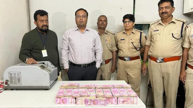 ದಾಖಲೆಗಳಿಲ್ಲದ ಎರಡು ಕೋಟಿ ರೂ. ನಗದು ಹಣ ಜಪ್ತಿ belagavi