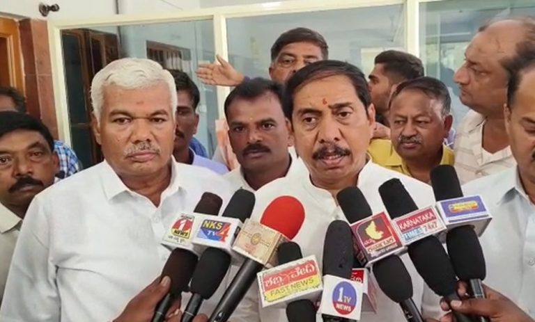 ನಾಳೆ ಕೊರಟಗೆರೆಗೆ ಮಾಜಿ ಪ್ರಧಾನಿ ಹೆಚ್.ಡಿ.ದೇವೇಗೌಡ ಹಾಗೂ ಸಿಎಂ ಇಬ್ರಾಹಿಂ ಆಗಮನ koratagere