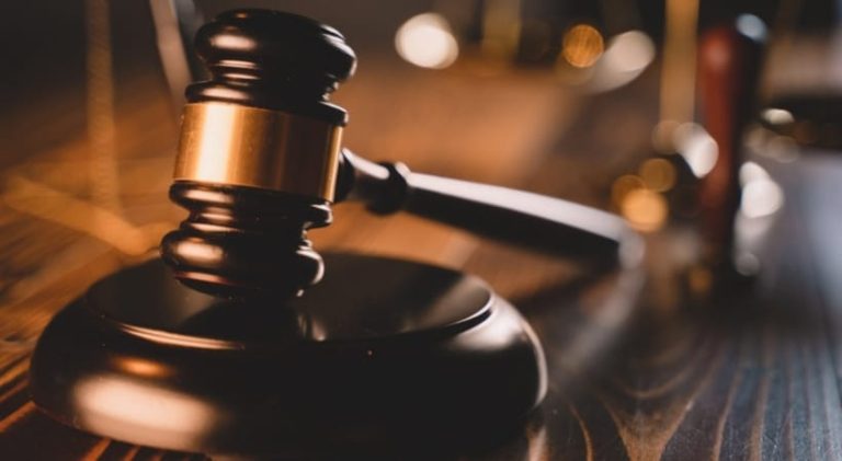 ಲೈಂಗಿಕ ಕೆಲಸ ಅಪರಾಧವಲ್ಲ: ಸಾರ್ವಜನಿಕ ಸ್ಥಳಗಳಲ್ಲಿ ನಿಷೇಧ judgment