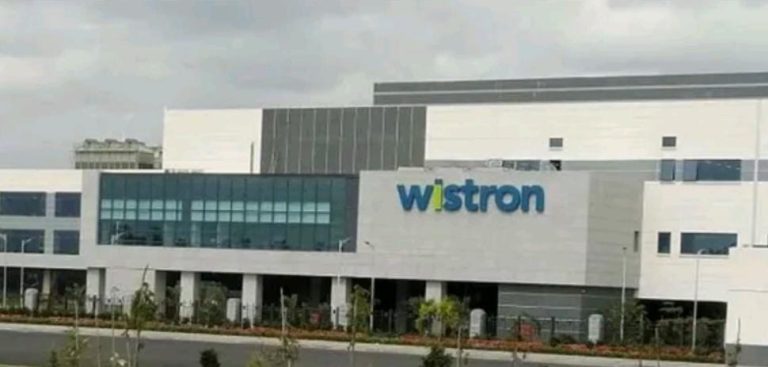 ಐಫೋನ್ ತಯಾರಿಕಾ ವಿಸ್ಟಾನ್ ಗೆ 1.6 ಕೋಟಿ ರೂ. ದಂಡ Wistron company