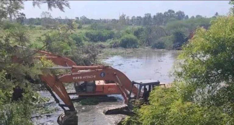 ಬೆಳ್ಳಂದೂರು ಕಾಲುವೆ ಹೂಳು ತೆಗೆಯದ ಕಾರಣ ಈ ಪ್ರದೇಶದಲ್ಲಿ ಪ್ರವಾಹ bellandhooru