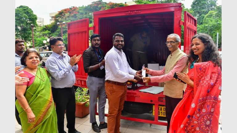 ಮಣಿಪಾಲ್ ಸೆಂಟರ್ ನಲ್ಲಿ ಪಾರ್ಸೆಲ್ ಬುಕ್ಕಿಂಗ್ ಅಂಚೆ ಸೇವೆ ಆರಂಭ manipal centre