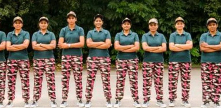 ಮಹಿಳೆಯ ರಕ್ಷಣೆಗೆ ನಗರದಲ್ಲಿ ಸಿದ್ದವಿದೆ ಮಾರ್ಷಲ್ ಆರ್ಟ್ ಕಲಿತ ಚೆನ್ನಮ್ಮ ಪಡೆ marshal arts