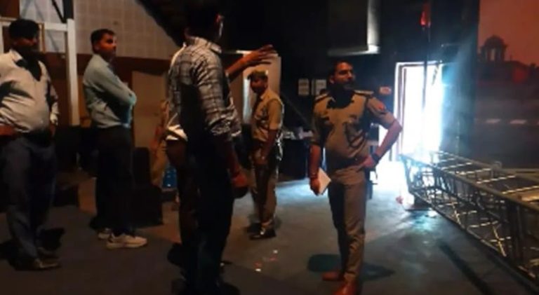 ಫ್ಯಾಶನ್ ಶೋ ವೇಳೆ ಕಬ್ಬಿಣದ ಕಂಬ ಬಿದ್ದು ಮಾಡೆಲ್ ಸಾವು modalle