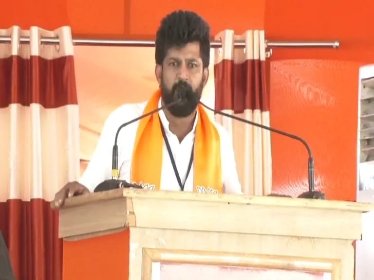 ಧೈರ್ಯವಿದ್ದರೆ ಸಿದ್ದರಾಮಯ್ಯ 5 ವರ್ಷ ಸಿಎಂ ನಾನೆ ಅಂತ ಹೇಳಲಿ :ಪ್ರತಾಪ್ ಸಿಂಹ prathap simha