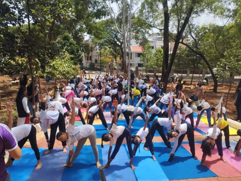 ಅಂತರಾಷ್ಟ್ರೀಯ ಯೋಗ ದಿನಾಚರಣೆ ಅಂಗವಾಗಿ ಯೋಗ ತರಬೇತಿ yoga
