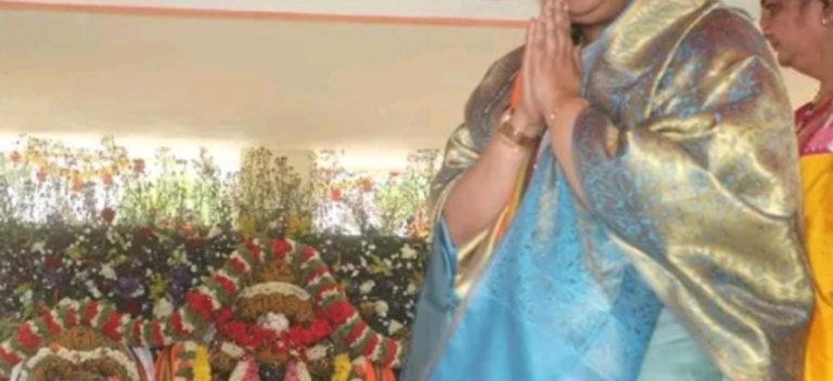 ಗುಂಜೂರು ಸೋಮೇಶ್ವರ ದೇವಸ್ಥಾನದ ಹತ್ತಿರ ನಾಗ ದೇವತೆಗಳ ಪ್ರತಿಷ್ಠಾಪನೆ bengaluru 2