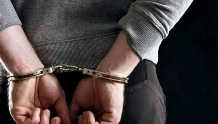 ಅಮೆಜಾನ್ ಕಂಪನಿಗೆ ವಂಚನೆ: ಎಂಜಿನಿಯರಿಂಗ್ ವಿದ್ಯಾರ್ಥಿ ಬಂಧನ arrest3