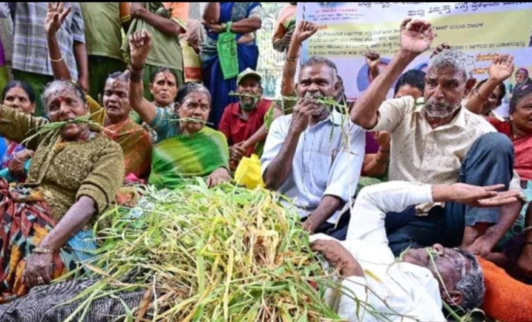 civic workers protest