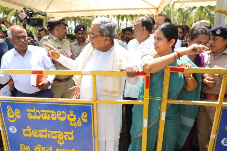 ಉಡುಪಿ ಕಾಲೇಜಿನ ಮೊಬೈಲ್ ಚಿತ್ರೀಕರಣ ಪ್ರಕರಣ: ಎಸ್.ಐ.ಟಿಗೆ ವಹಿಸುವ ಪ್ರಶ್ನೆ ಇಲ್ಲ: ಸಿಎಂ ಸಿದ್ದರಾಮಯ್ಯ siddharamayya 2