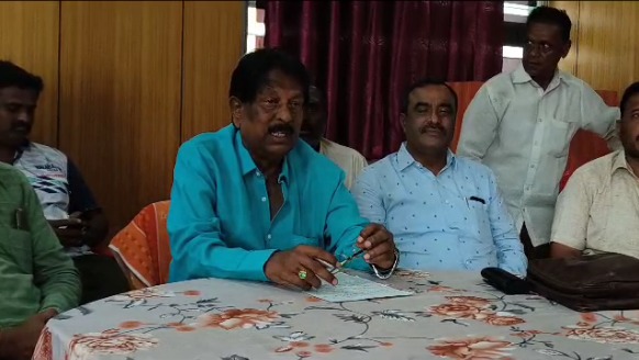 ತುರುವೇಕೆರೆಗೆ ಮಂಜೂರಾಗಿದ್ದ 3 ಸಾವಿರ ಮನೆಗಳು ಕುಣಿಗಲ್ ಕ್ಷೇತ್ರಕ್ಕೆ ವರ್ಗಾವಣೆ: ಶಾಸಕ ರಂಗನಾಥ್ ವಿರುದ್ಧ ಶಾಸಕ ಎಂ.ಟಿ.ಕೃಷ್ಣಪ್ಪ ಕಿಡಿ thuruvekere