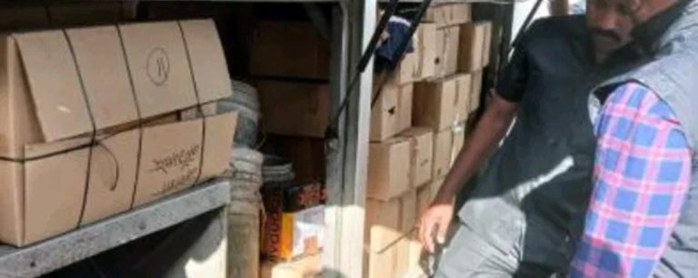 ಹೊರ ರಾಜ್ಯಗಳಿಂದ ಬರುವ ಬಸ್ ಗಳಲ್ಲಿ ಡ್ರಗ್ಸ್ ಸಾಗಣೆ ಬಗ್ಗೆ ಶಂಕೆ: ಶೋಧ ನಡೆಸಿದ ಸಿಸಿಬಿ ಪೊಲೀಸರು bus