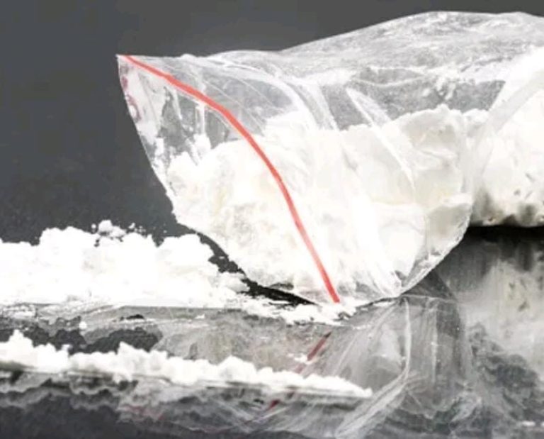 ಶಂಶಾಬಾದ್ ವಿಮಾನ ನಿಲ್ದಾಣದಲ್ಲಿ ಅಪಾರ ಪ್ರಮಾಣದ ಡ್ರಗ್ಸ್ ವಶ drugs