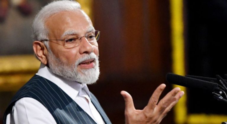 ದೀಪಾವಳಿಗೆ ಸ್ಥಳೀಯ ಉತ್ಪನ್ನ ಖರೀದಿಸಿ ಸೆಲ್ಫಿ ಕಳುಹಿಸಿ: ಪ್ರಧಾನಿ ಮೋದಿ ಕರೆ modhi