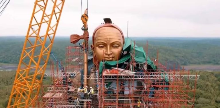 statue of adi shankaracharya