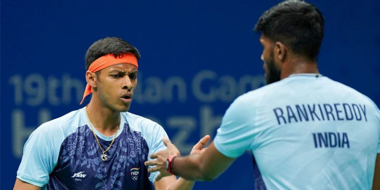 ಏಷ್ಯನ್ ಗೇಮ್ಸ್: ಬ್ಯಾಡ್ಮಿಂಟನ್ ನಲ್ಲಿ ಐತಿಹಾಸಿಕ ಡಬಲ್ಸ್ ಚಿನ್ನ ಗೆದ್ದ ಭಾರತದ ಜೋಡಿ ಸಾತ್ವಿಕ್-ಚಿರಾಗ್ asian games 3