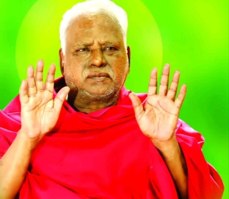 ಓಂ ಶಕ್ತಿ ದೇಗುಲದ ಪೀಠಾಧಿಪತಿ ಬಂಗಾರು ಅಡಿಗಳಾರ್ ನಿಧನ bangara adiya