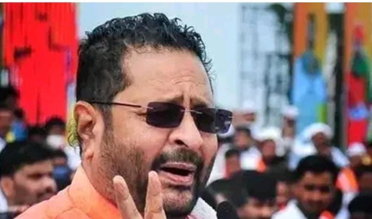 ಬಿಜೆಪಿ ಶಾಸಕ ಯತ್ನಾಳ್ ವಿರುದ್ಧ ಡಿಜಿಪಿಗೆ ದೂರು basanagouda pateel yathnal