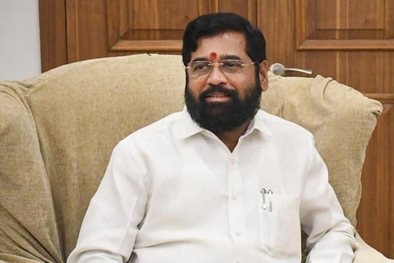 ಕನ್ನಡ ರಾಜ್ಯೋತ್ಸವ ದಿನದಂದು ಎಂಇಎಸ್ ಕರಾಳ ದಿನಾಚರಣೆ ekanath shindhe