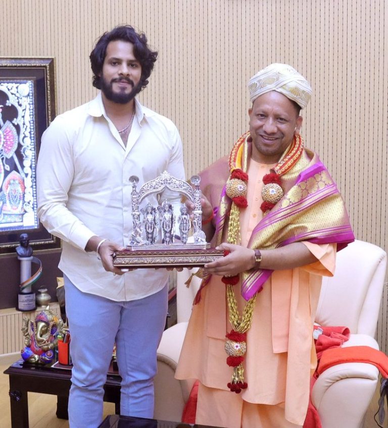 ಯೋಗಿ ಆದಿತ್ಯನಾಥರನ್ನು ಭೇಟಿ ಮಾಡಿದ ನಿಖಿಲ್ ಕುಮಾರಸ್ವಾಮಿ nikhil kumaraswami