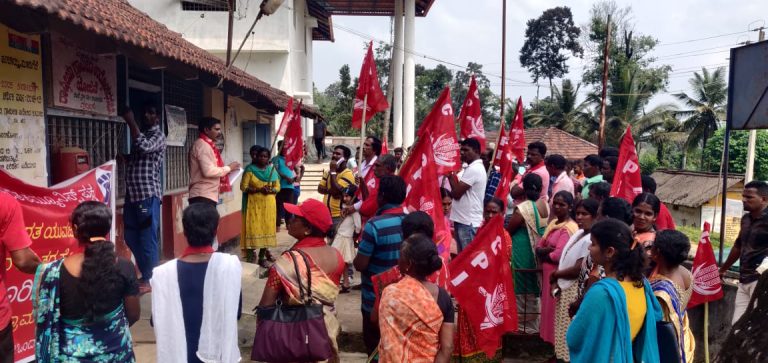 ರಾಜ್ಯ ಸರ್ಕಾರದ ವಿರುದ್ದ ಬಿಜೆಪಿಯಿಂದ ತೀವ್ರ ಪ್ರತಿಭಟನೆ protest