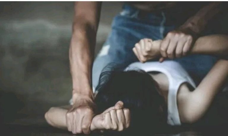 ಆಟೋ ಚಾಲಕನಿಂದ 12 ವರ್ಷದ ಬಾಲಕಿ ಅತ್ಯಾಚಾರ rape