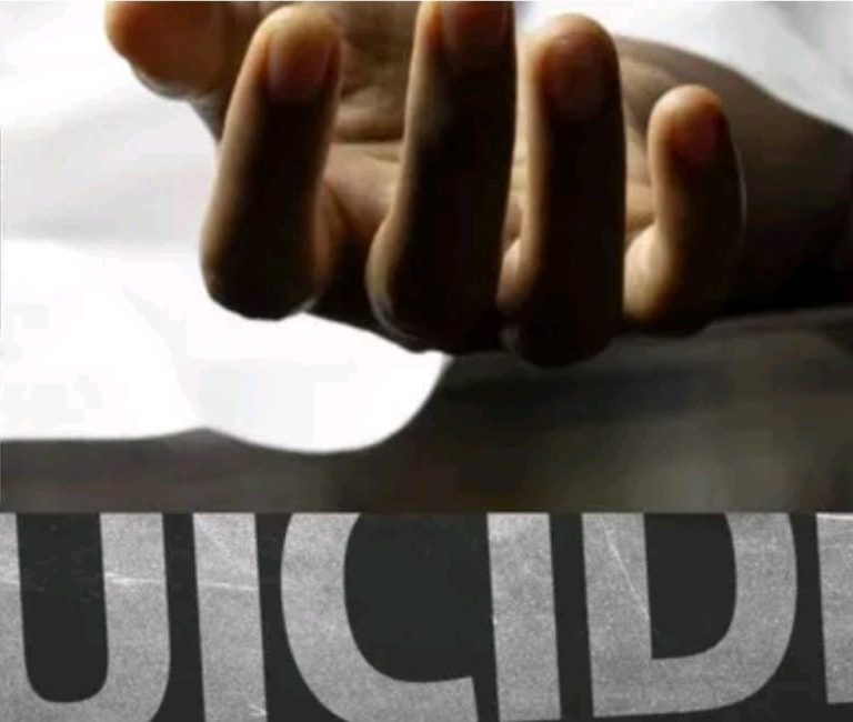 ಒಂದೇ ಕುಟುಂಬದ ಏಳು ಮಂದಿ ಆತ್ಮಹತ್ಯೆ: ಸೂಸೈಡ್ ನೋಟ್ ಪತ್ತೆ suicide