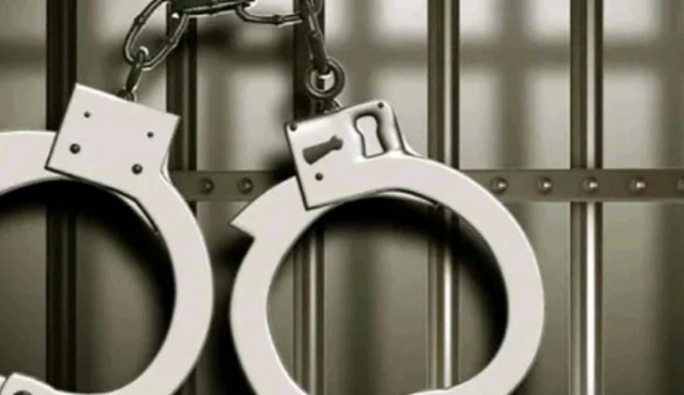 ಪೌರ ಕಾರ್ಮಿಕನ ಕೊಲೆ: ಆಟೋ ಚಾಲಕ ಅರೆಸ್ಟ್ arrest