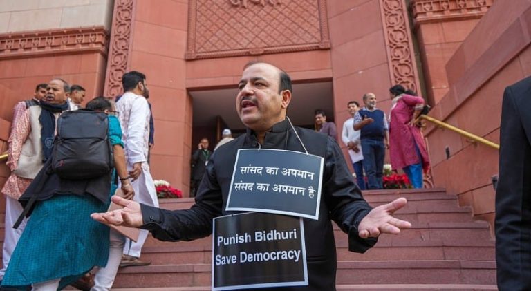 ಪಕ್ಷ ವಿರೋಧಿ ಚಟುವಟಿಕೆ: ಬಿಎಸ್ ಪಿಯಿಂದ ಸಂಸದ ಡ್ಯಾನಿಶ್ ಅಲಿ  ಉಚ್ಛಾಟನೆ danish ali