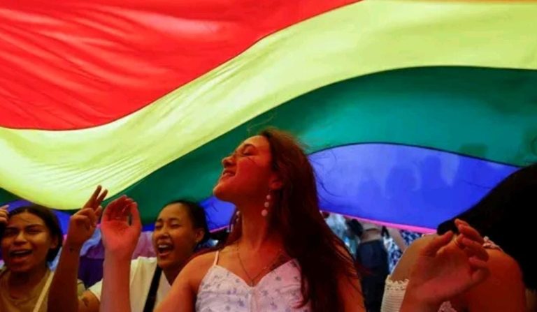 ಸಲಿಂಗ ವಿವಾಹವನ್ನು ಅಧಿಕೃತವಾಗಿ ನೋಂದಾಯಿಸಿದ ಮೊದಲ ದೇಶ ಇದೇ ನೋಡಿ same sex marriage